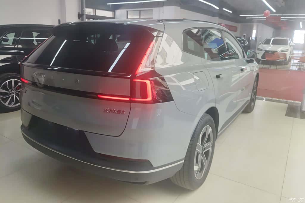 Volvo XC70, 2026 3
