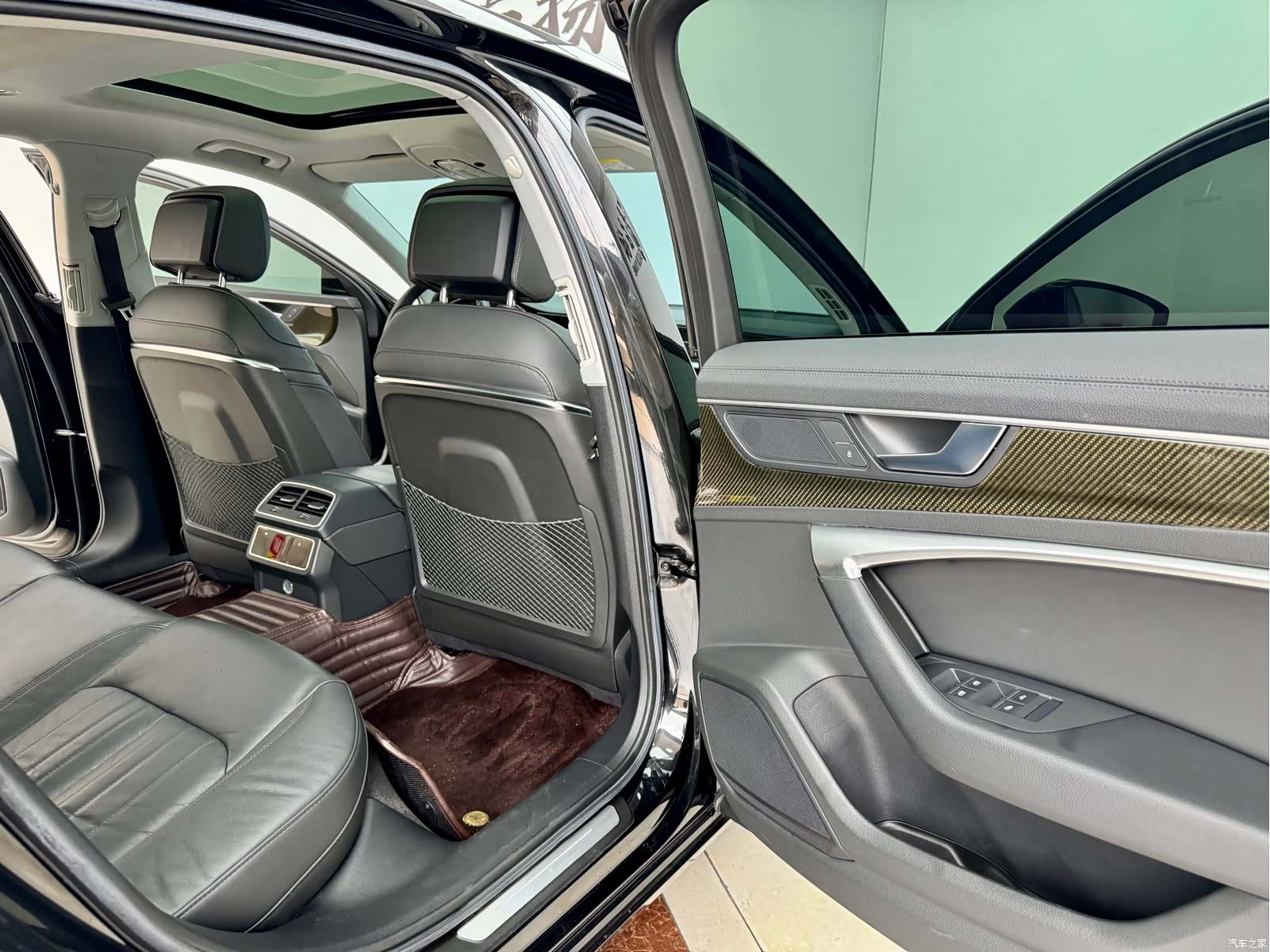 Audi A6L, 2020 11