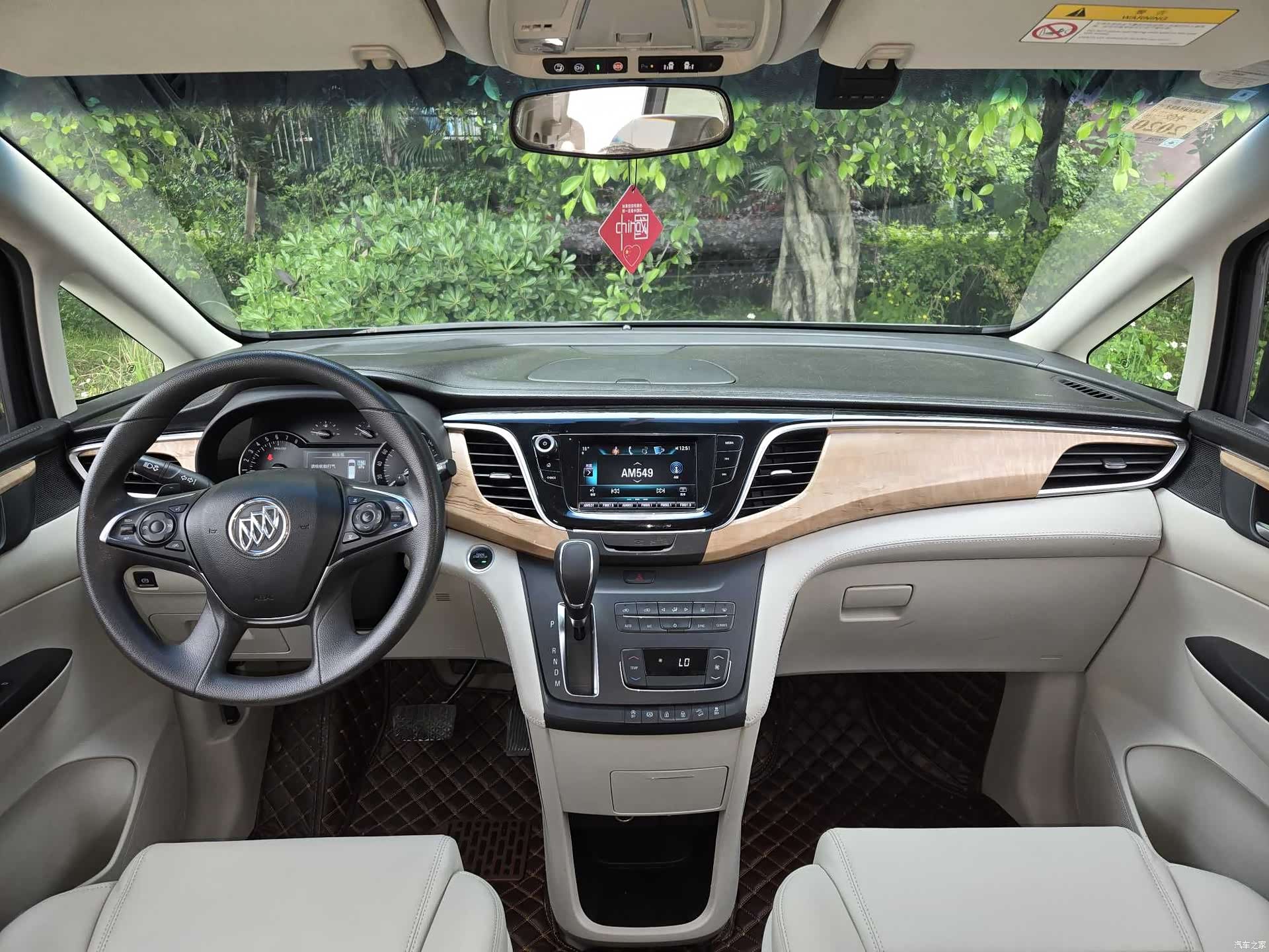 Buick GL8, 2018 8