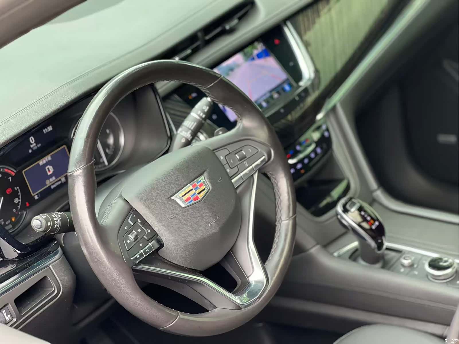 Cadillac XT6, 2021 11