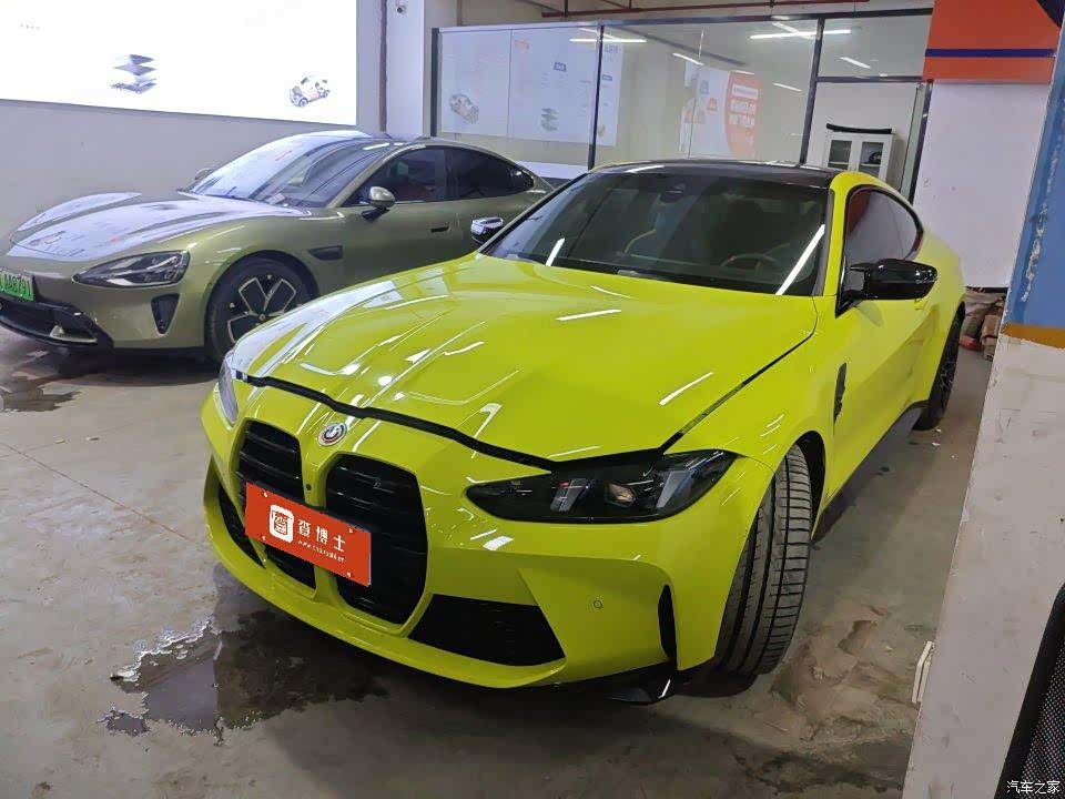 BMW M4, 2025 1