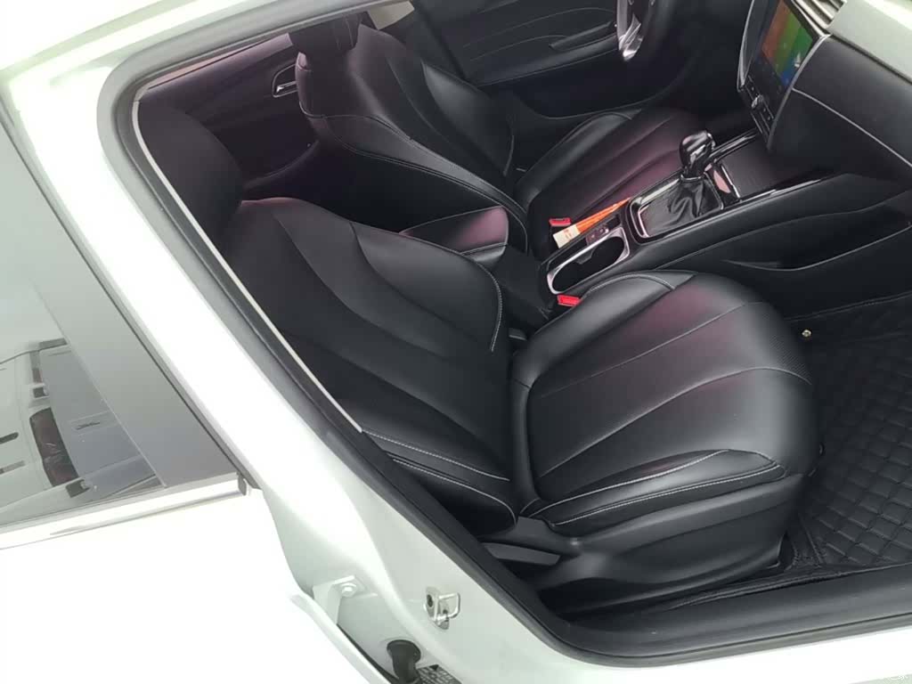 Roewe i5, 2021 20