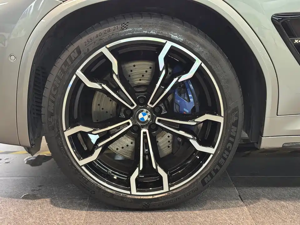 BMW X4 M