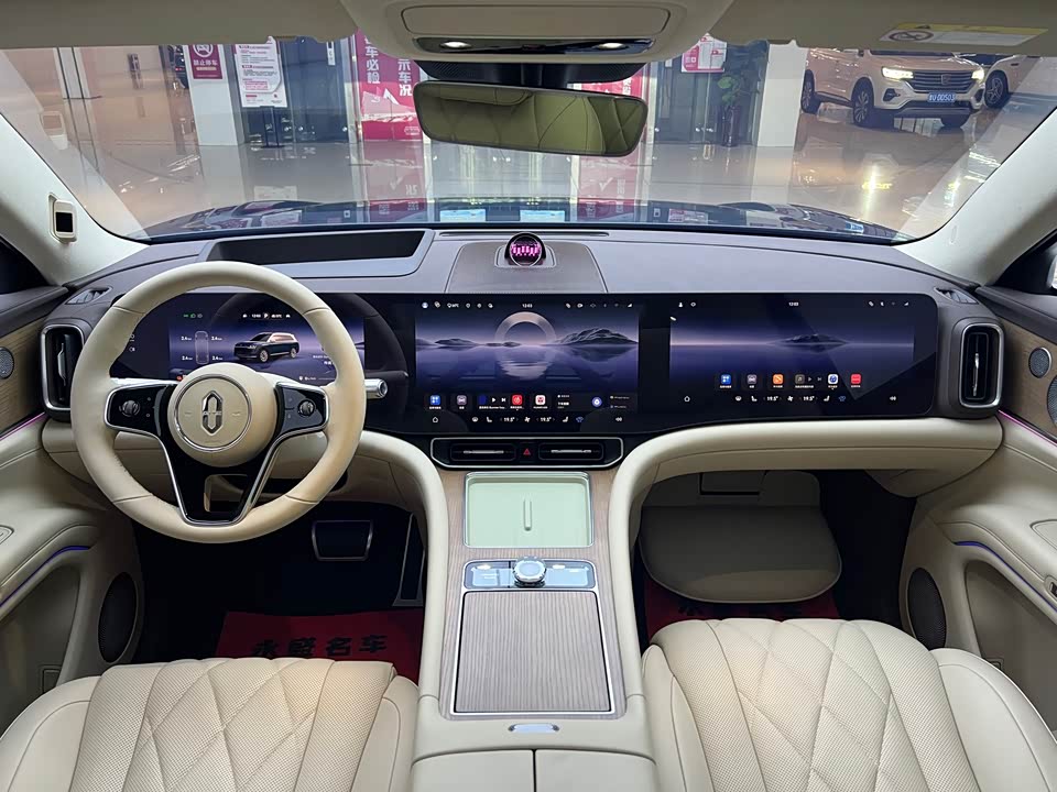 AITO Ask the world M9