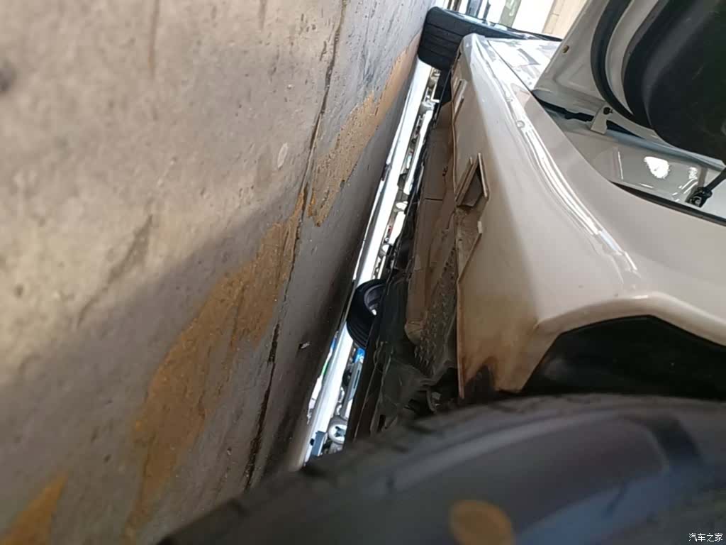 Geely Binray, 2020 22