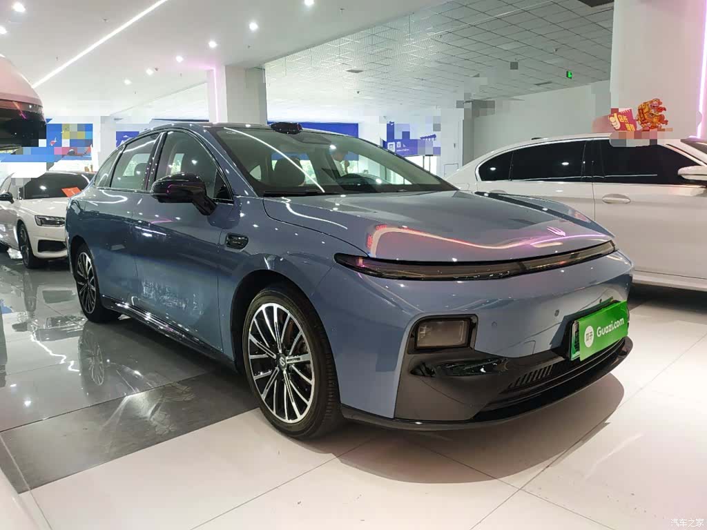 Leapmotor B01, 2025 4