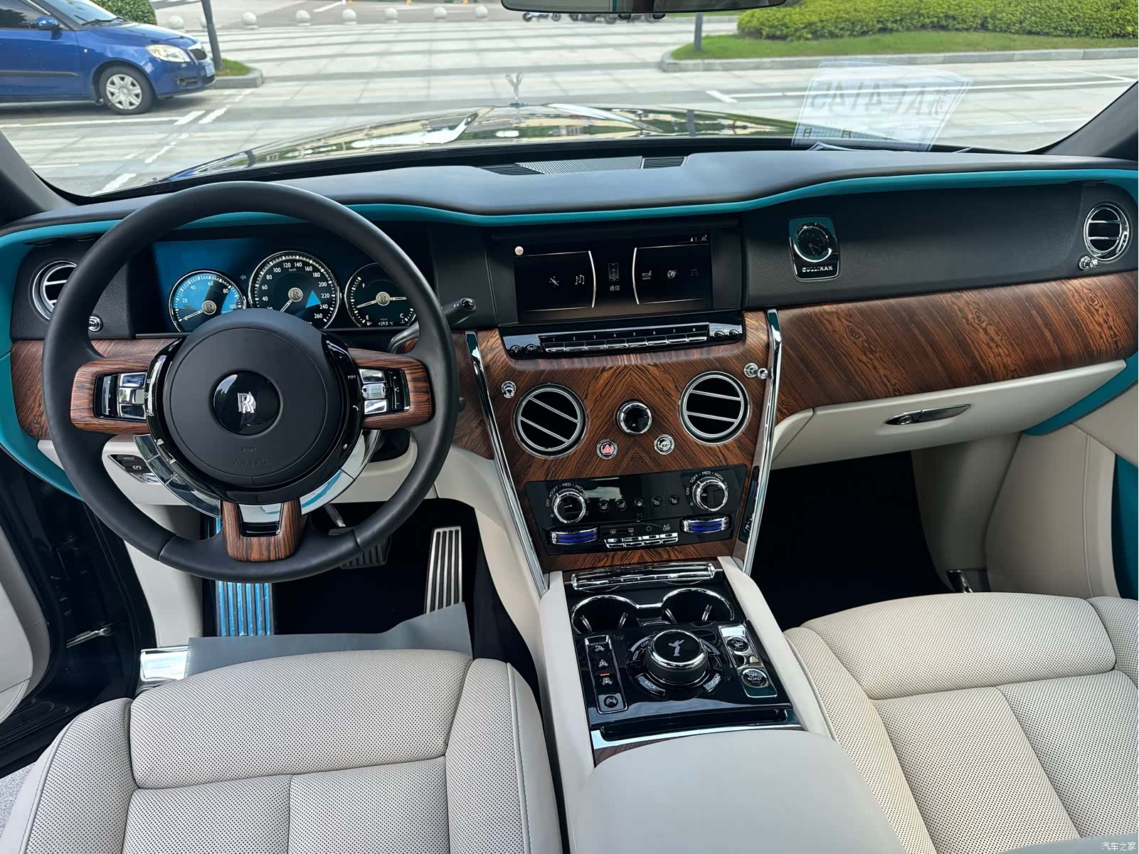 Rolls-Royce Cullinan, 2019 18