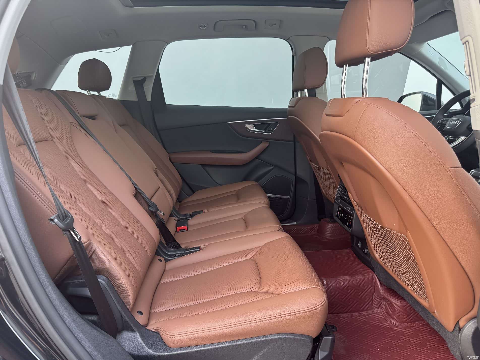 Audi Q7, 2021 9