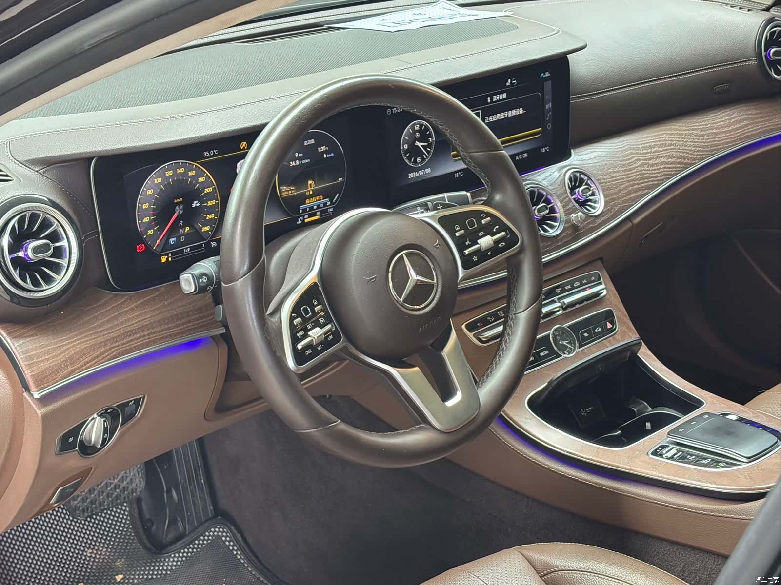 Mercedes-Benz E-Class, 2019 4