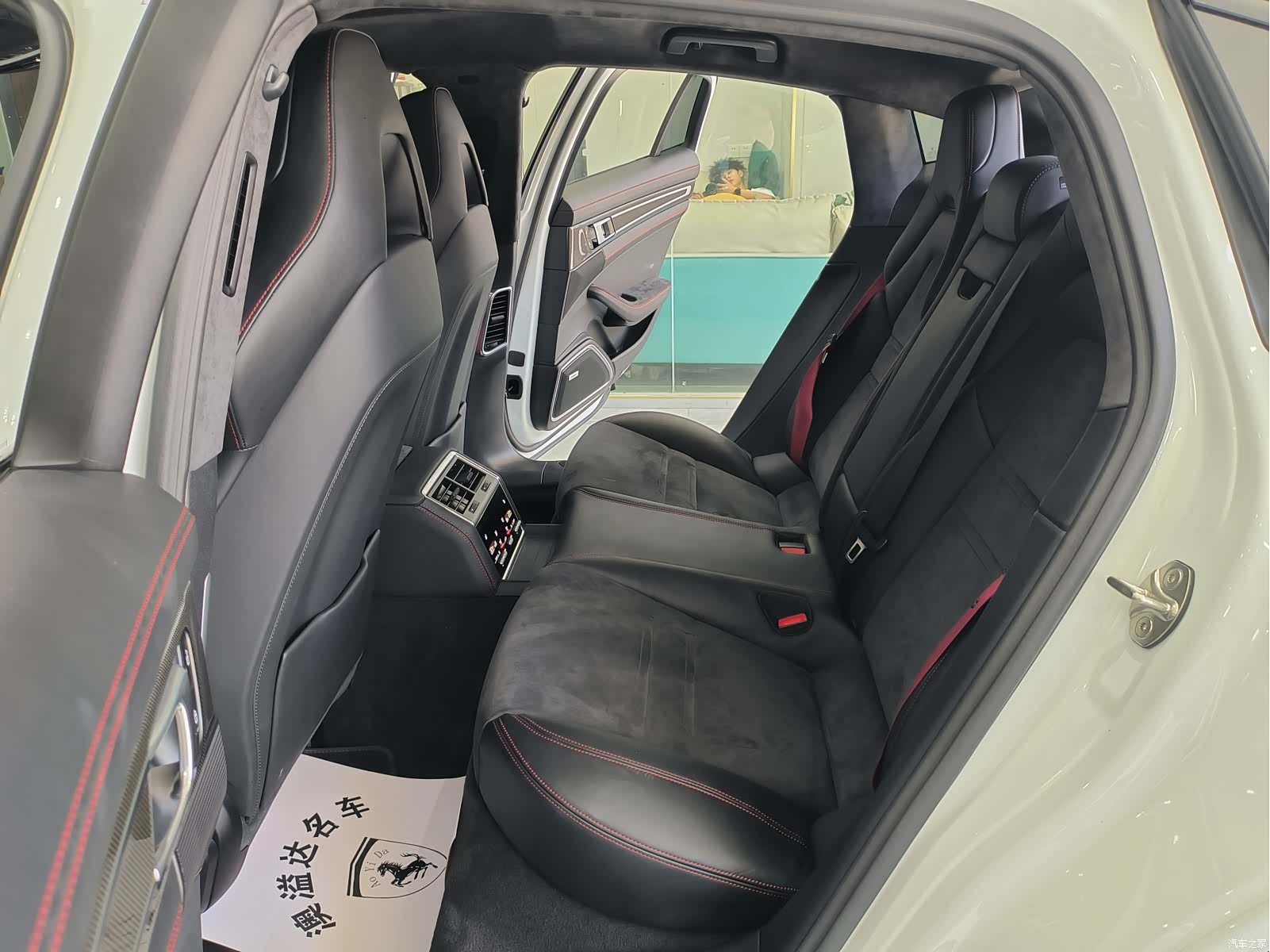 Porsche Panamera, 2024 25