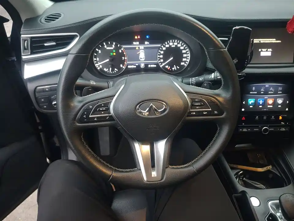 Infiniti QX50