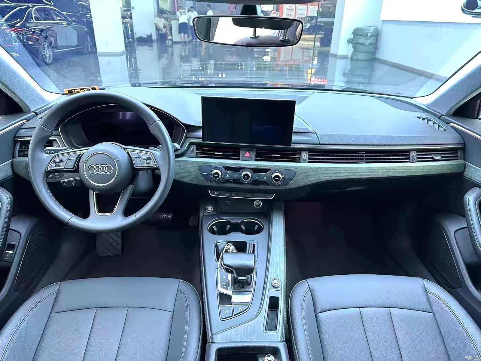 Audi A4L, 2023 7