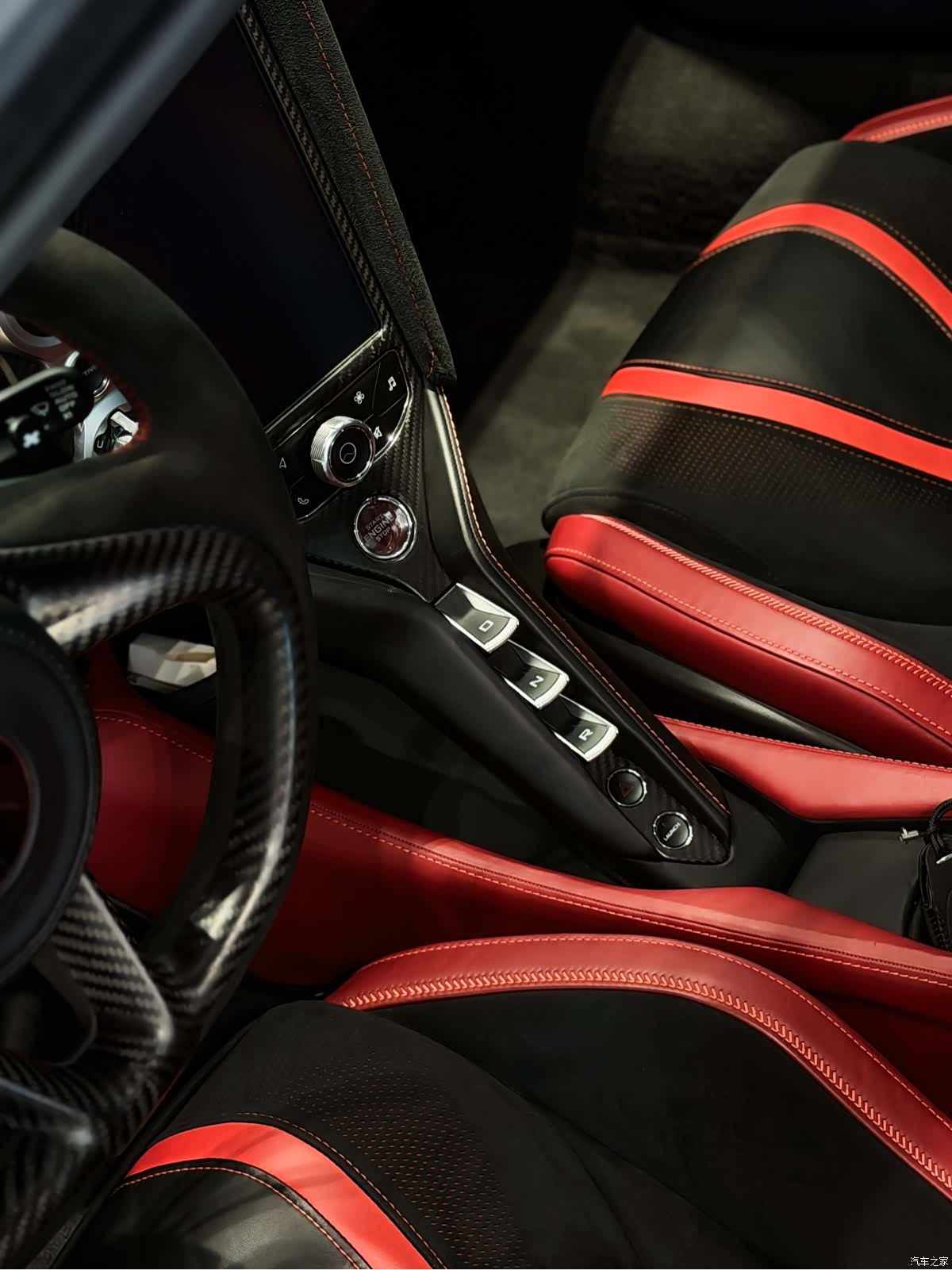 McLaren 720S, 2019 22