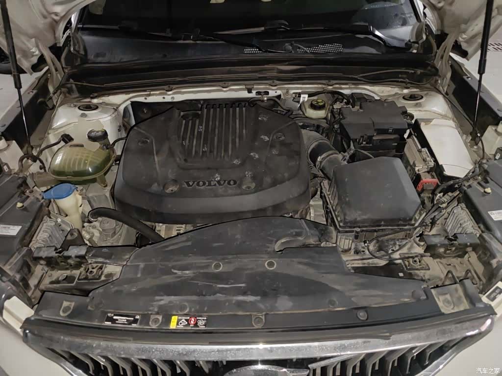 Volvo XC40, 2019 11
