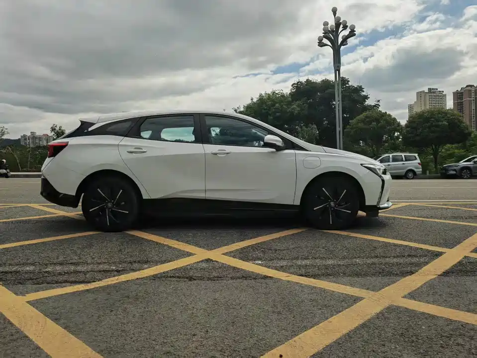 Buick Slightly blue 6