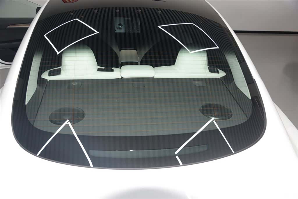 Tesla Model 3, 2021 26