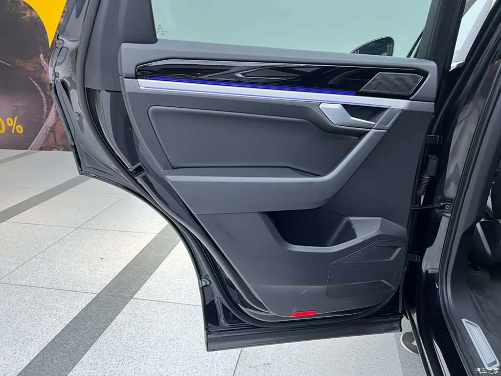 Volkswagen Touareg, 2019 29