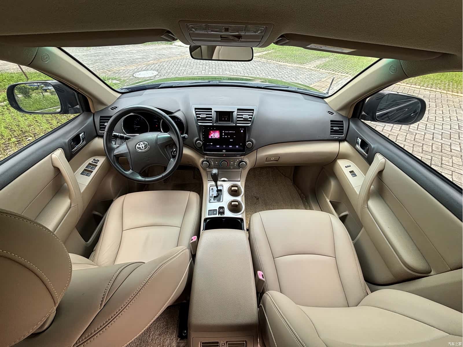 Toyota Highlander, 2014 9