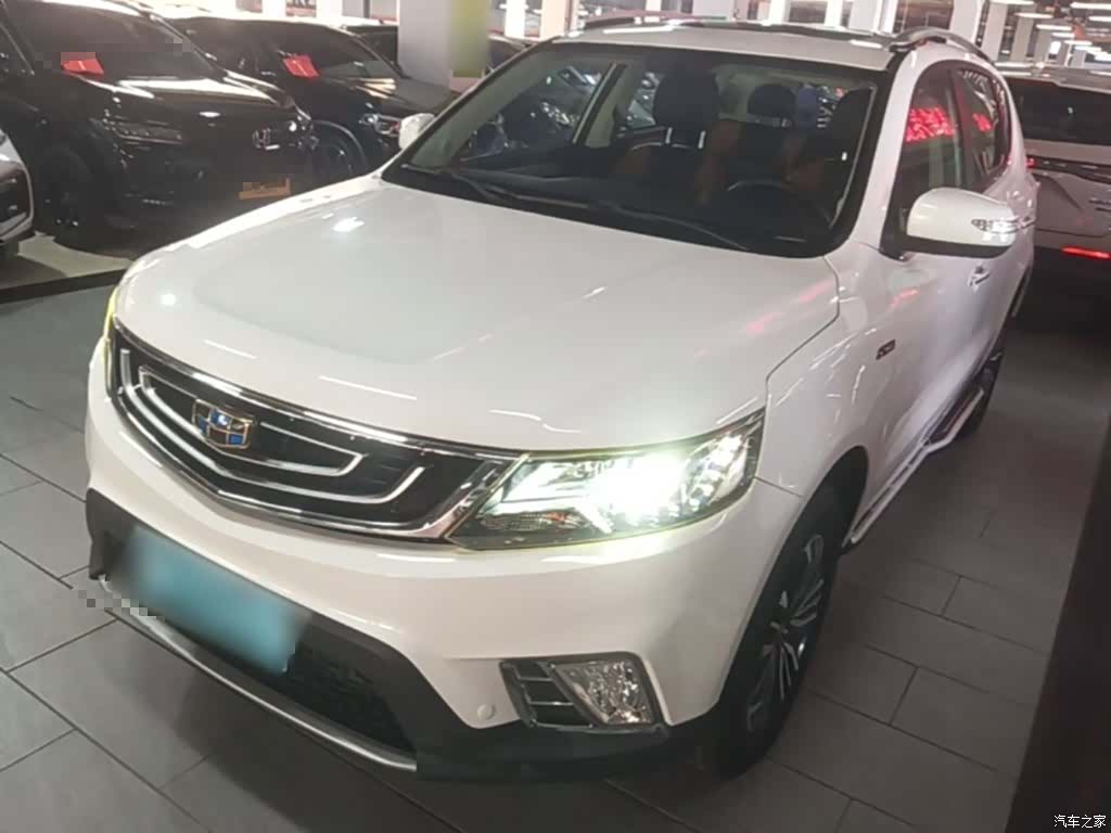 Geely X6, 2017 1