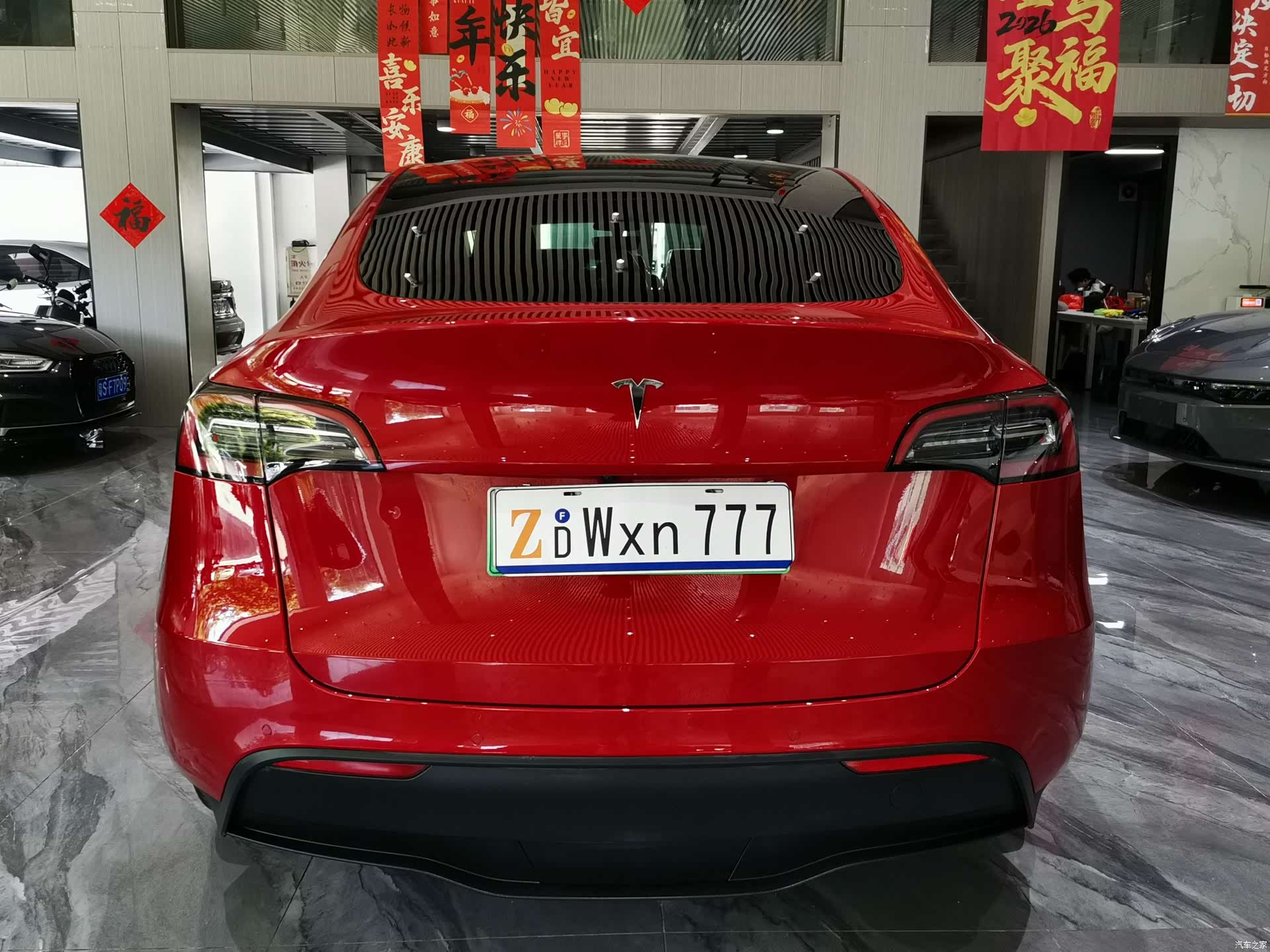 Tesla Model Y, 2022 25
