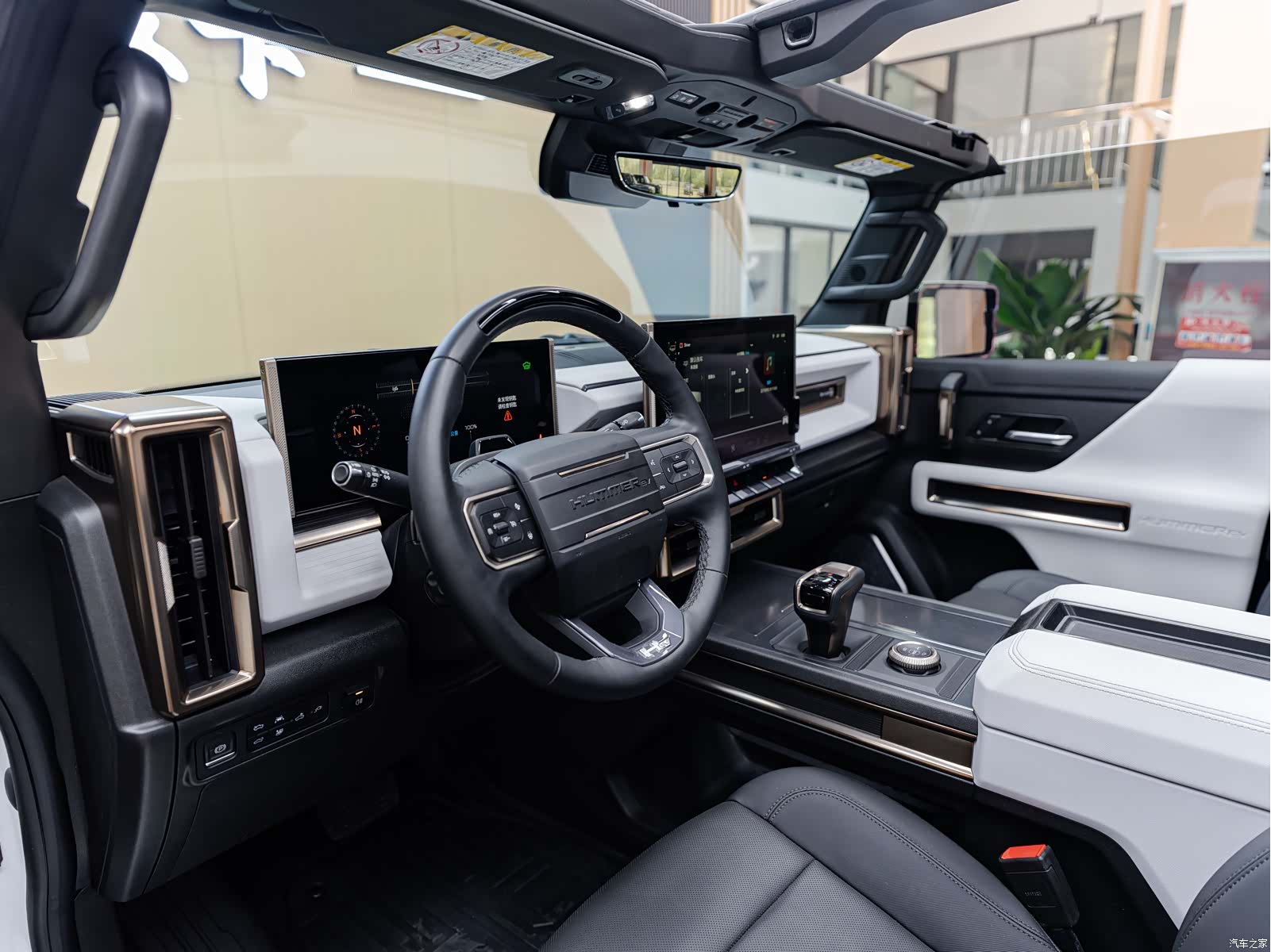 Hummer 3X, 2025 9