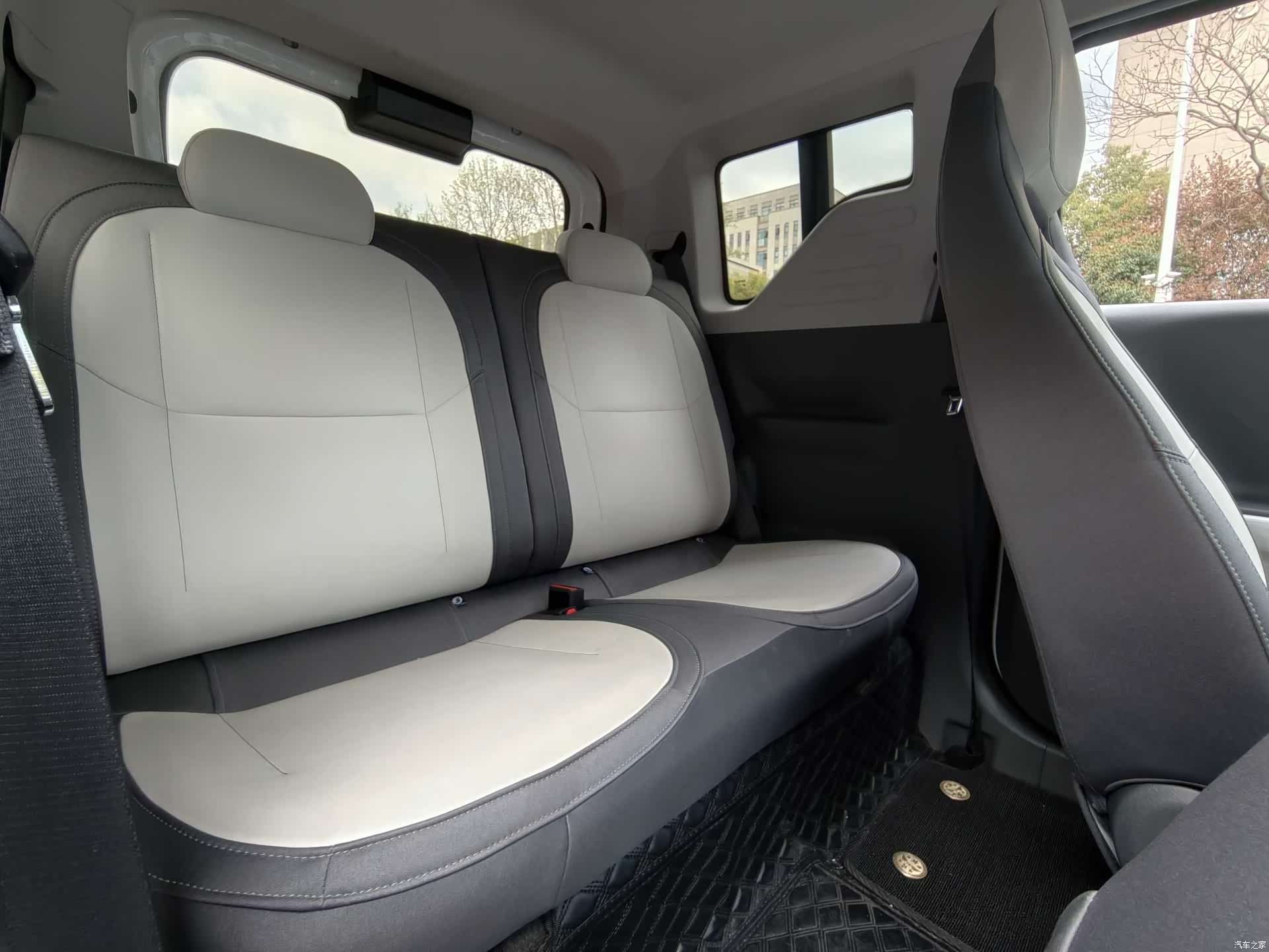 Geely Panda, 2024 15