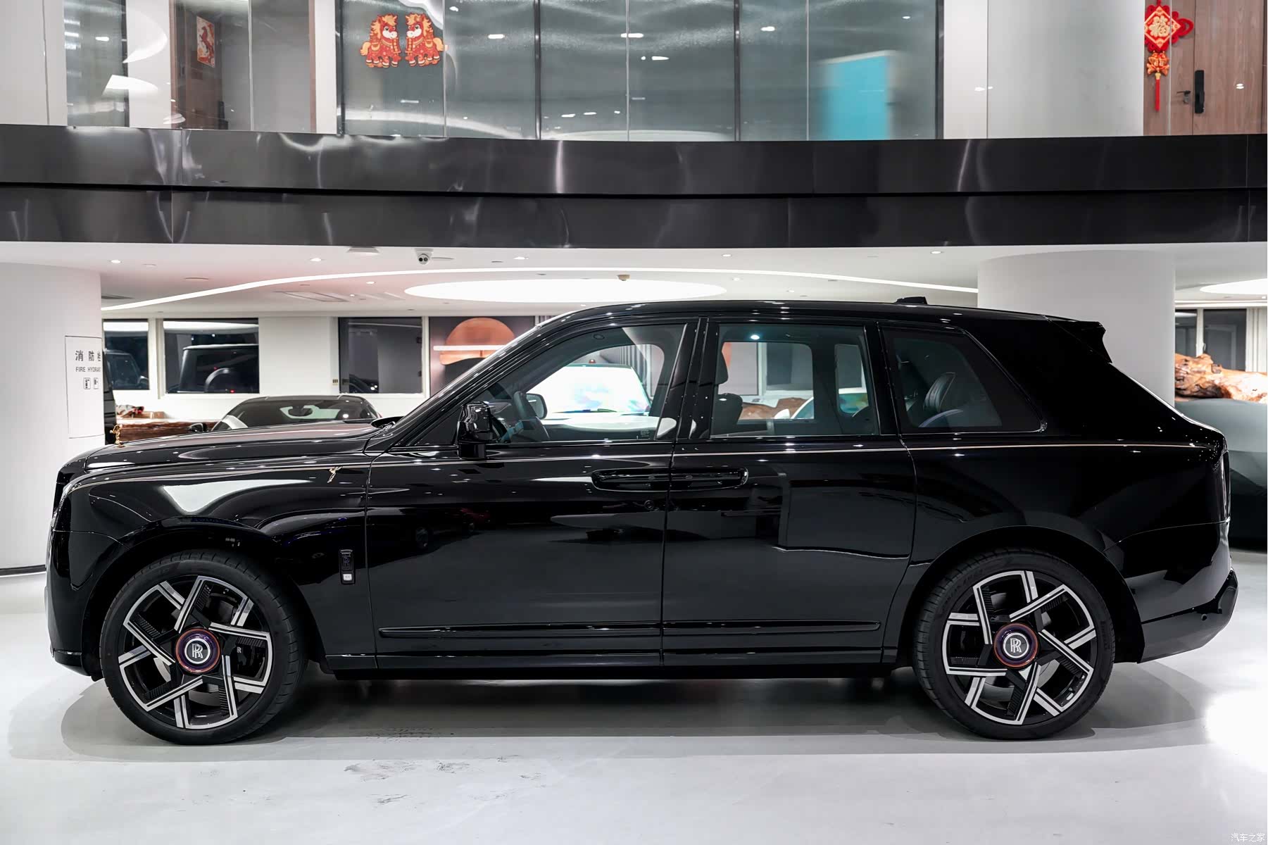 Rolls-Royce Cullinan, 2020 28
