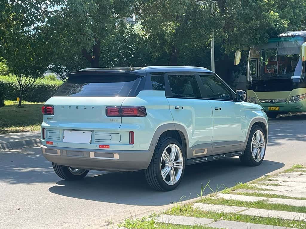 Geely Icon, 2022 7