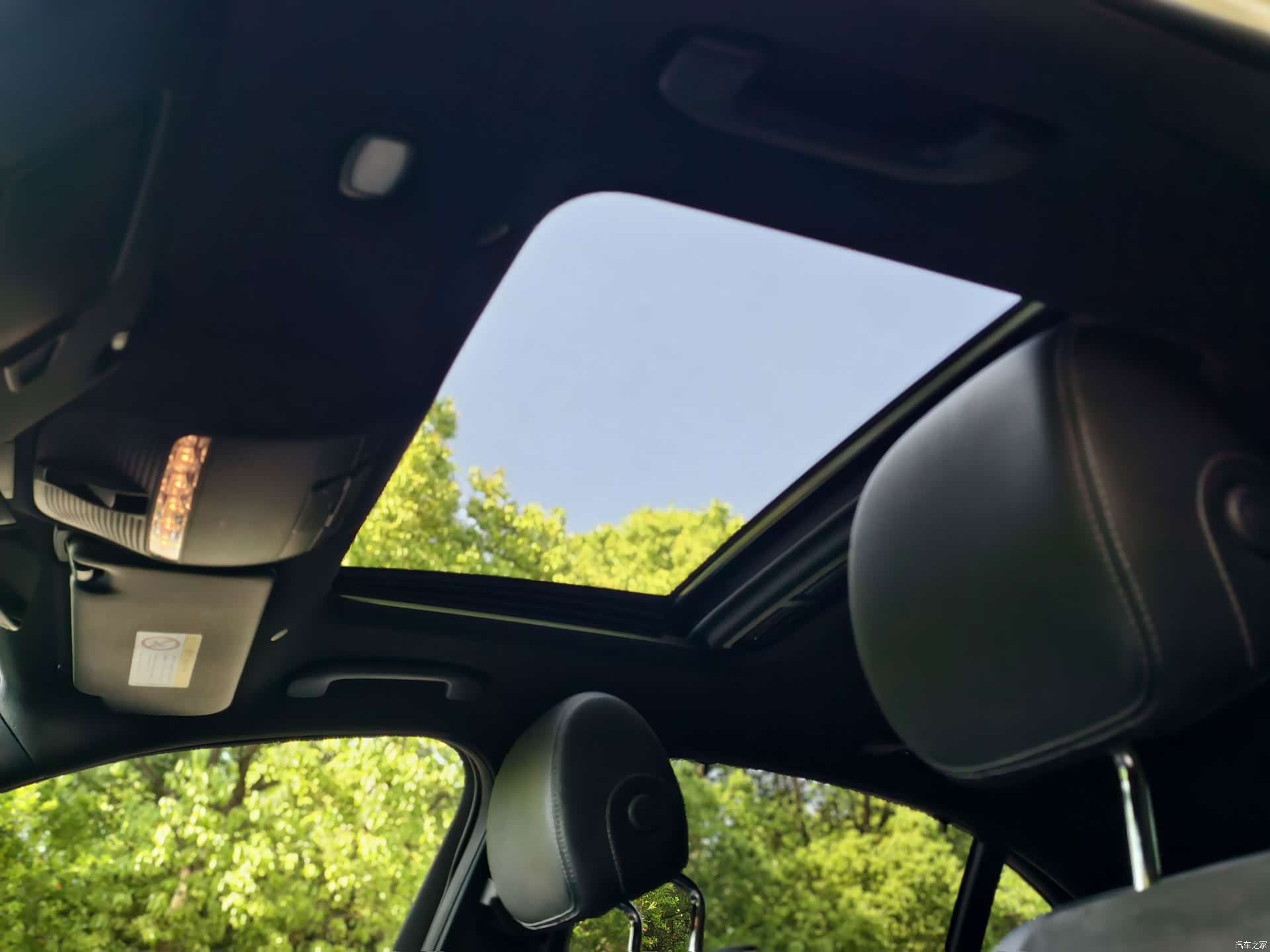 Mercedes-Benz E-Class, 2018 16