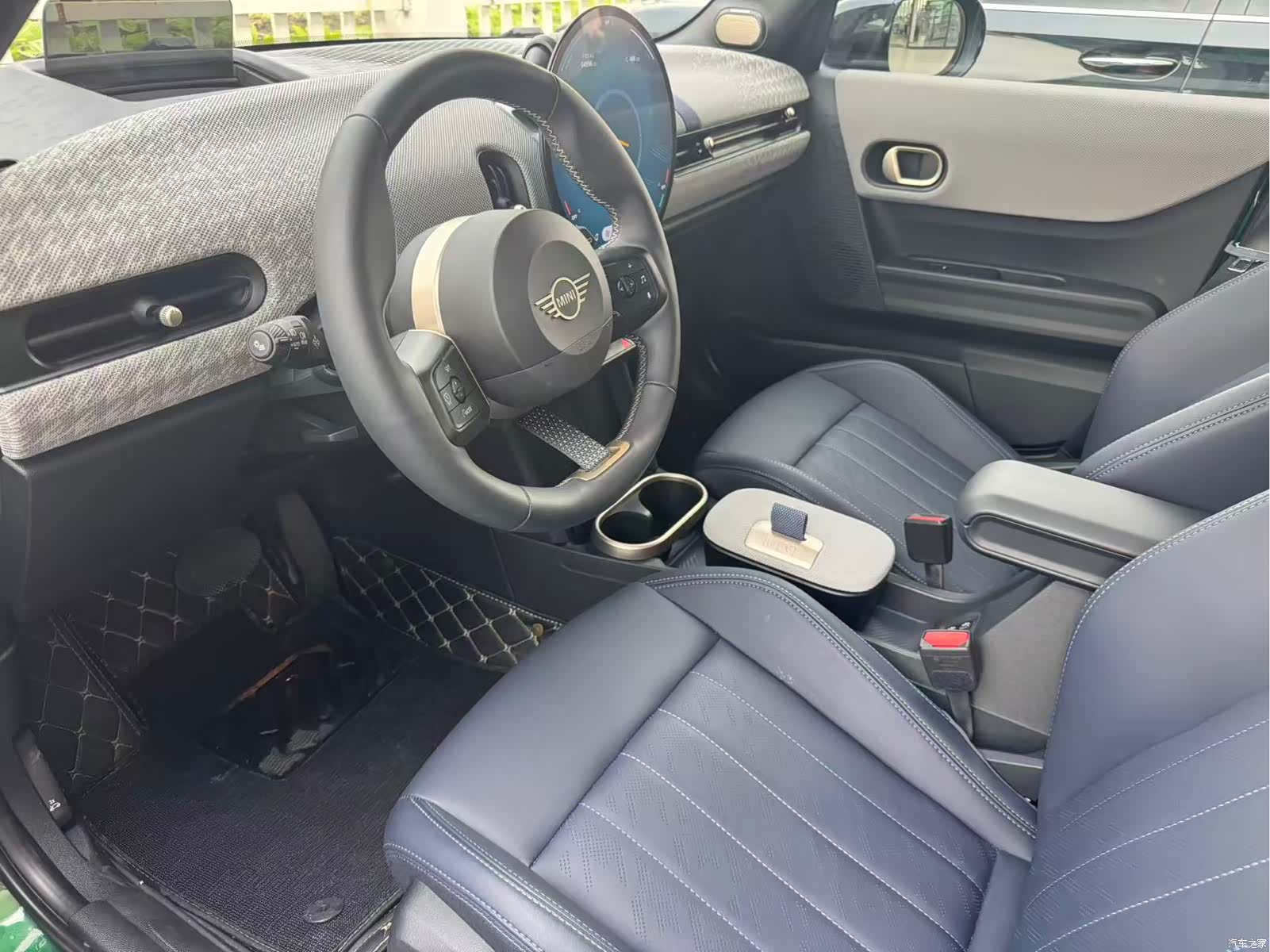 Mini Cooper, 2024 6
