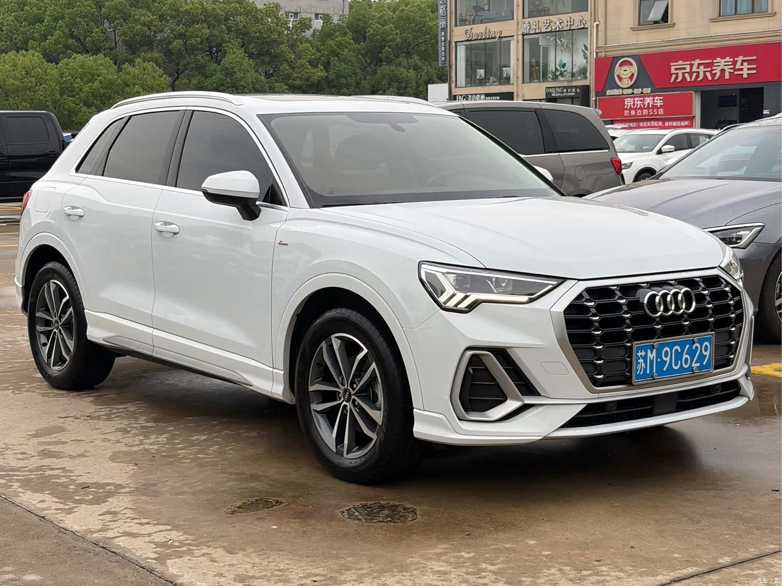 Audi Q3, 2022 3