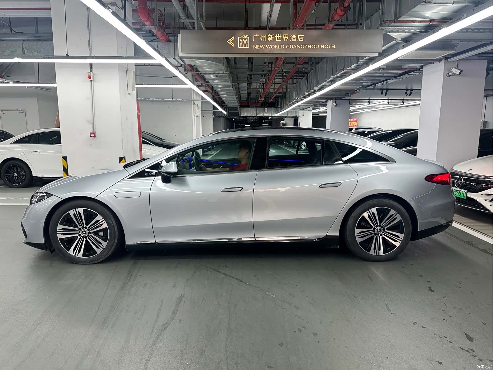 Mercedes-Benz EQS, 2025 все фото