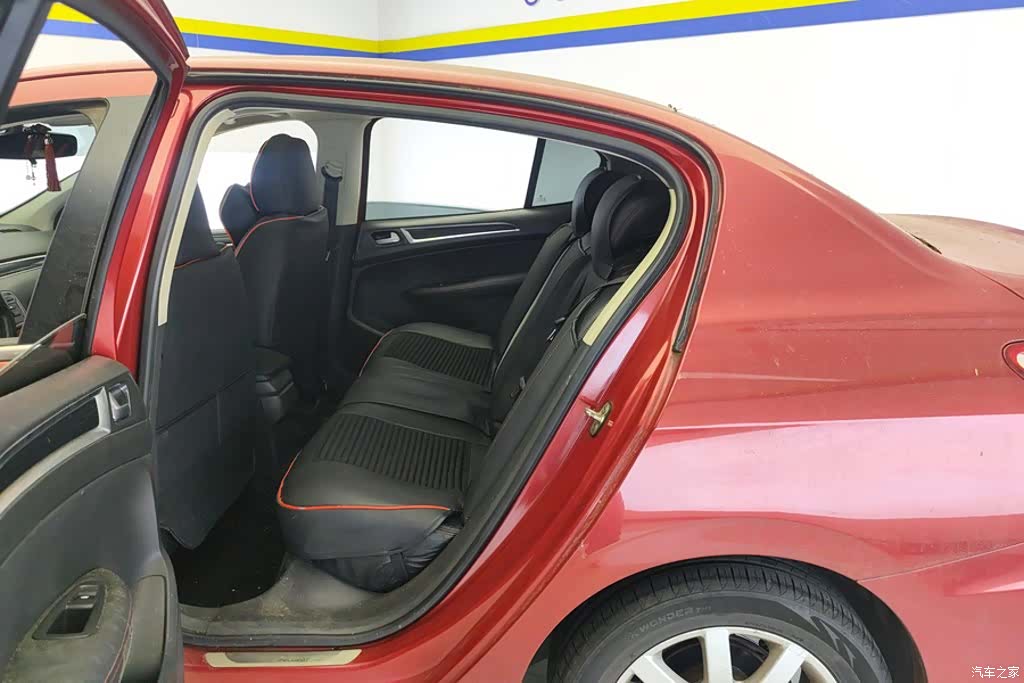 Peugeot 308, 2013 11