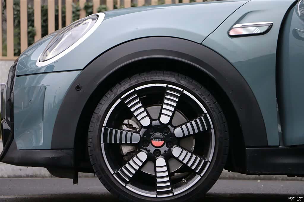 Mini Cooper, 2023 23