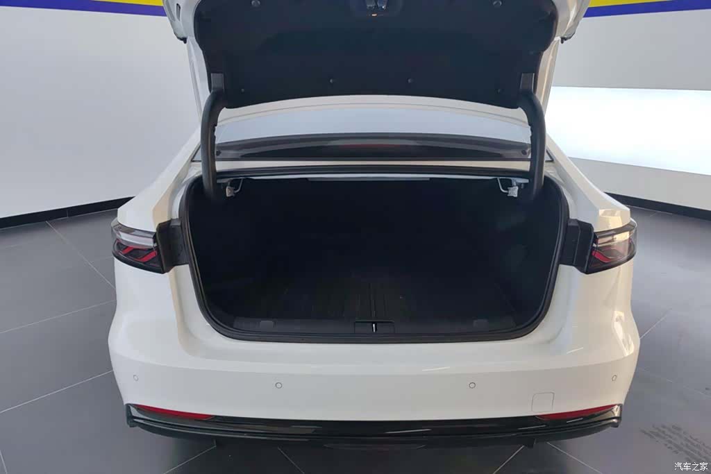 Chery A8L, 2025 4