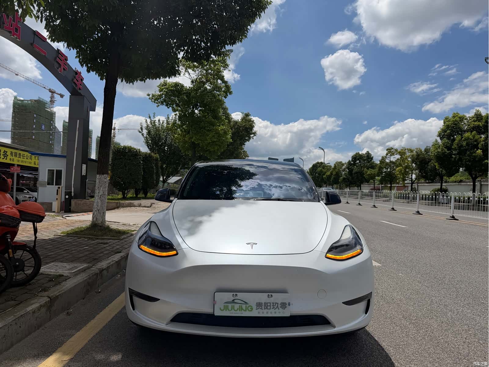 Tesla Model Y, 2021 1