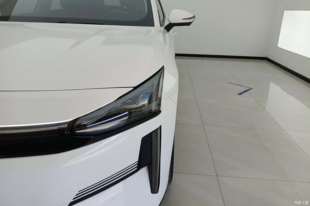 Geely Galaxy L6, 2024 все фото