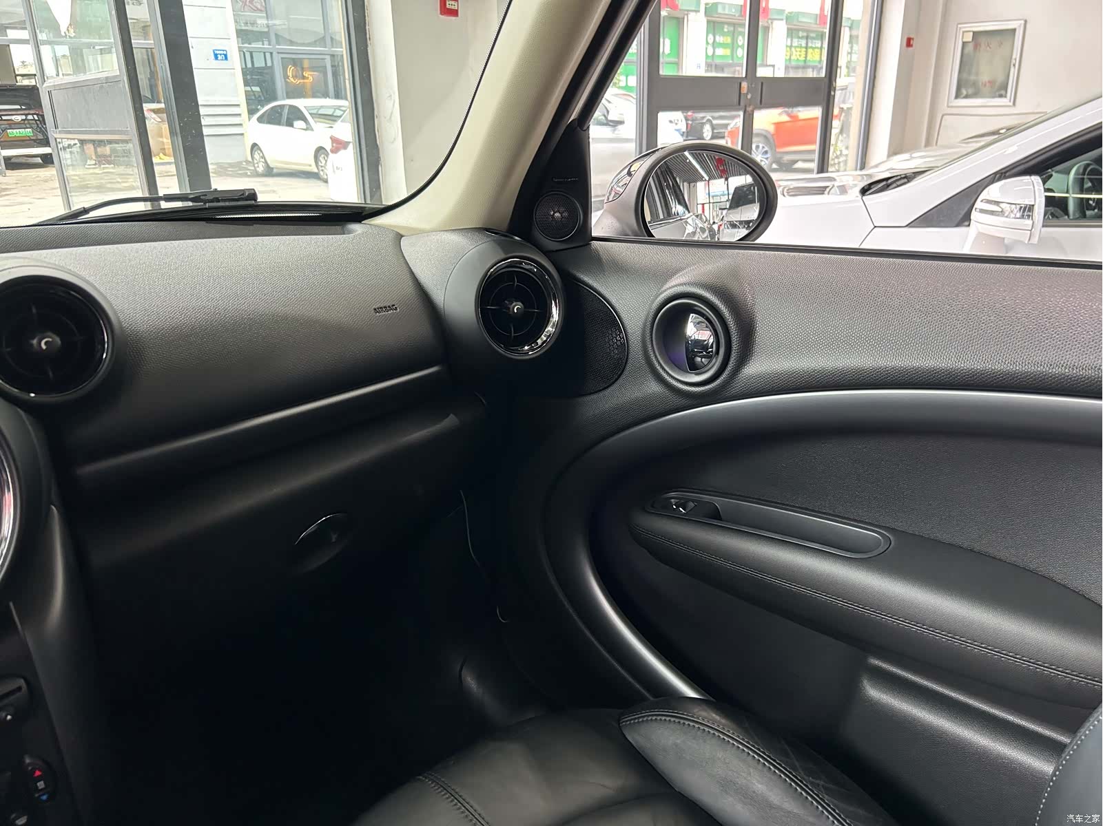 Mini Countryman, 2013 16