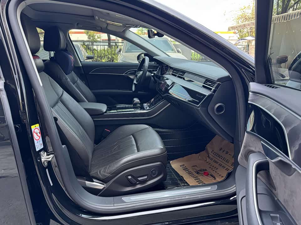 Audi A8 Audi A8