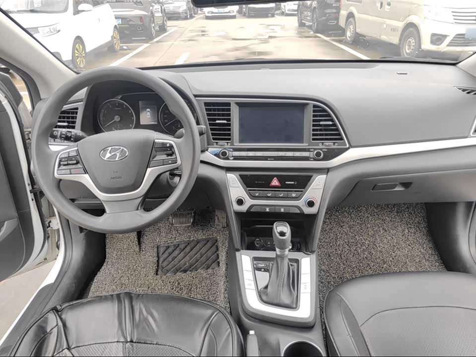Hyundai Lead Hyundai Lead