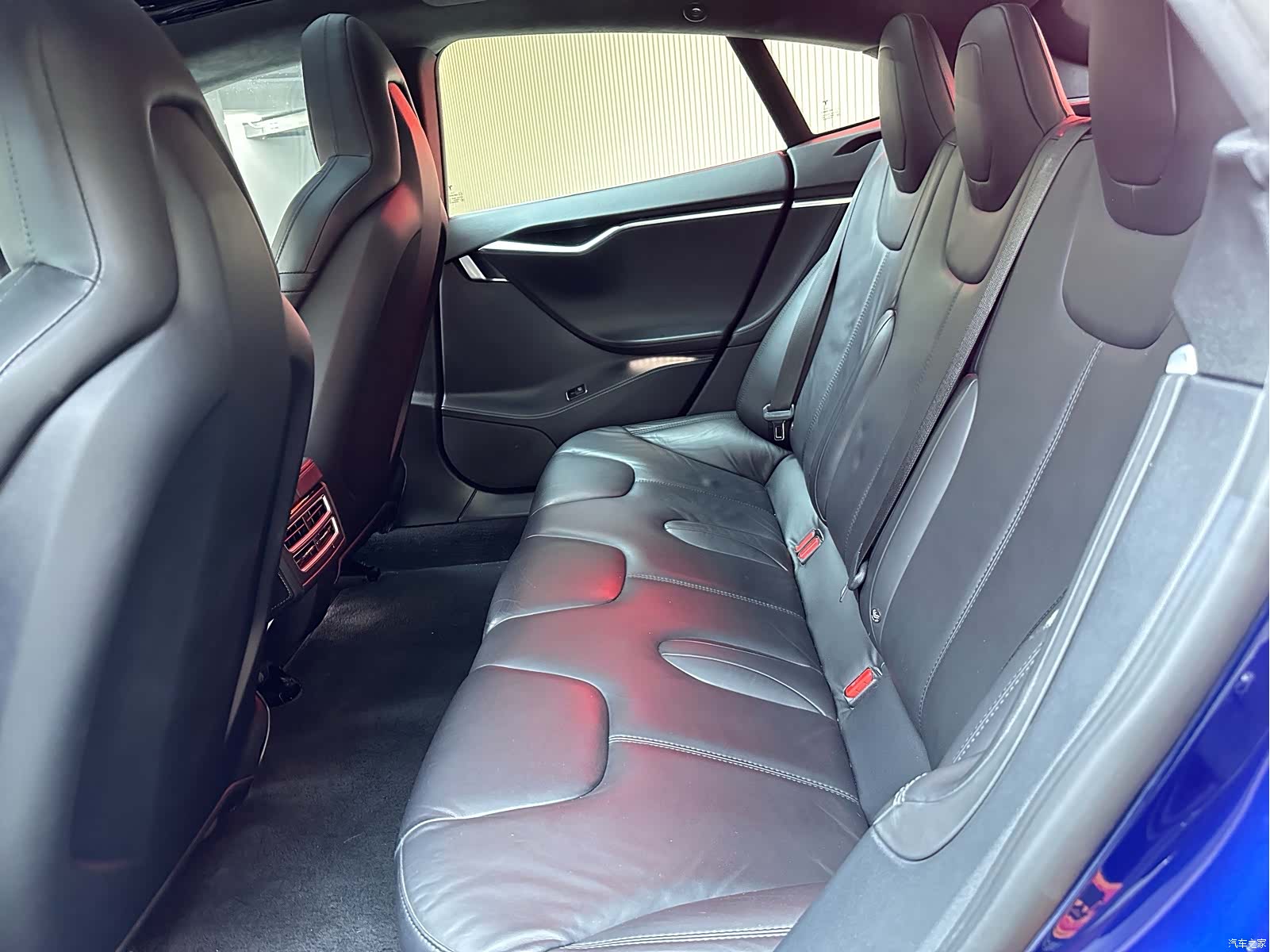 Tesla Model S, 2016 8
