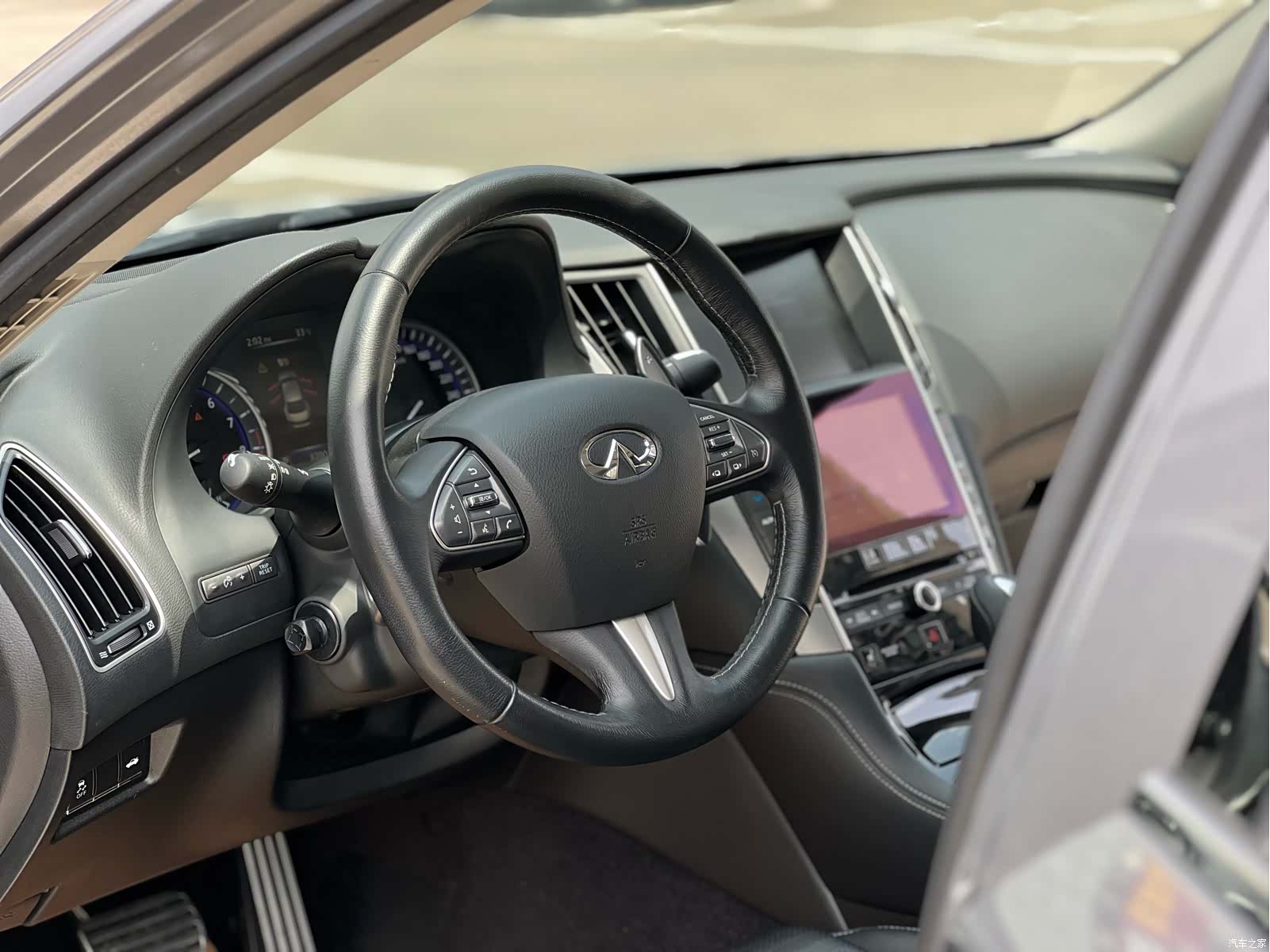 Infiniti Q50, 2017 15