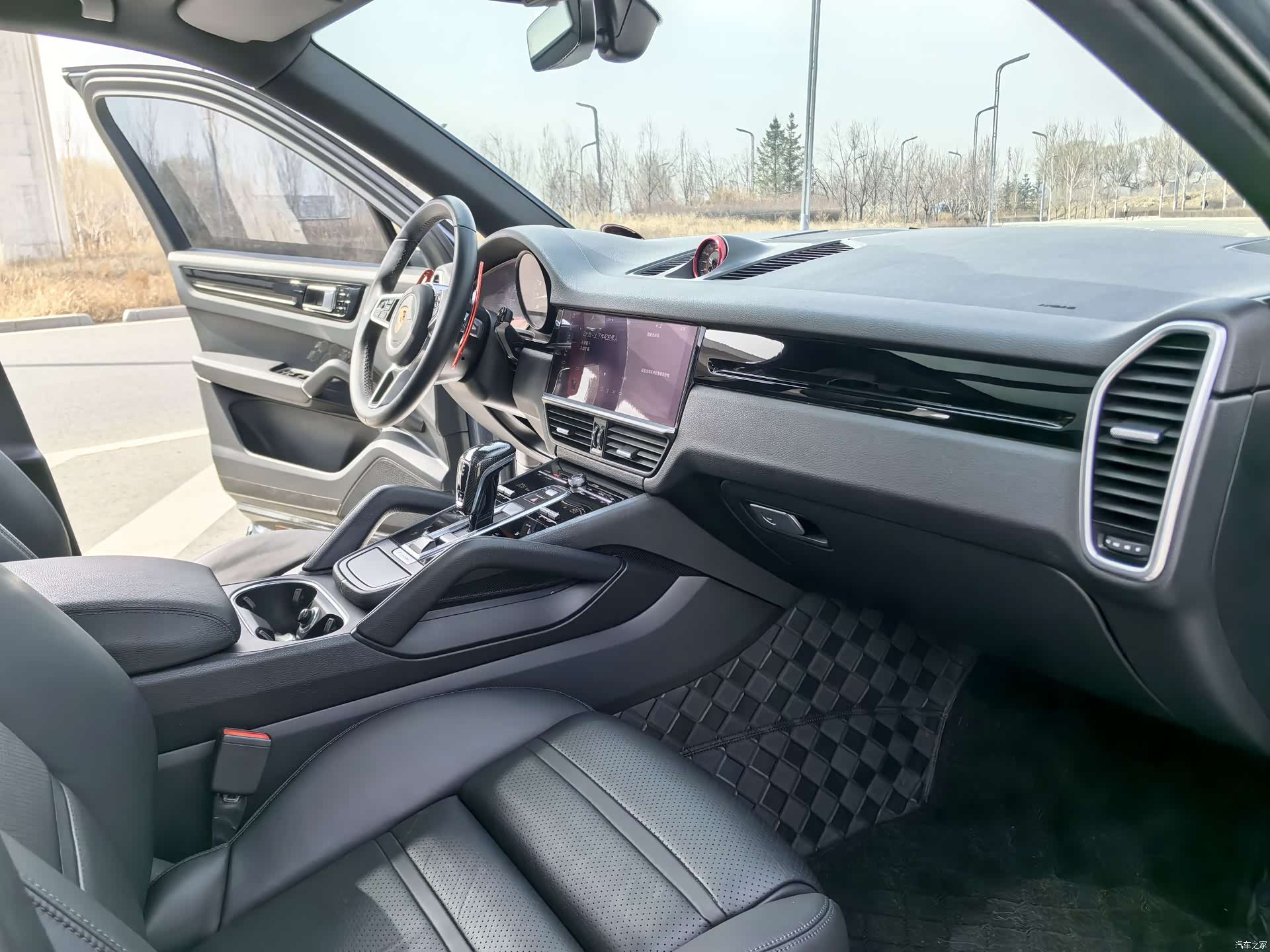 Porsche Cayenne, 2018 15