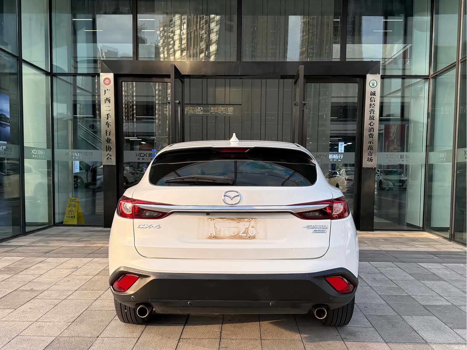 Mazda CX-4, 2018 все фото