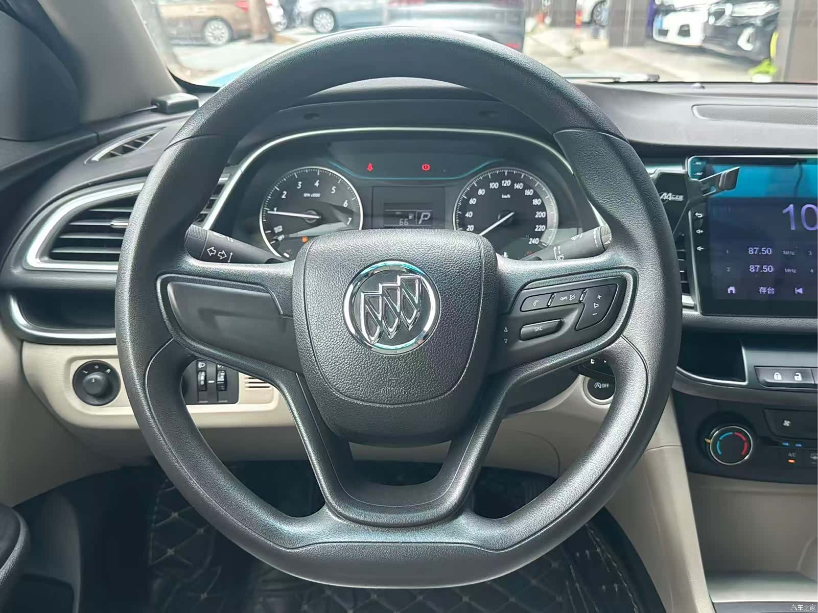 Buick V, 2019 11