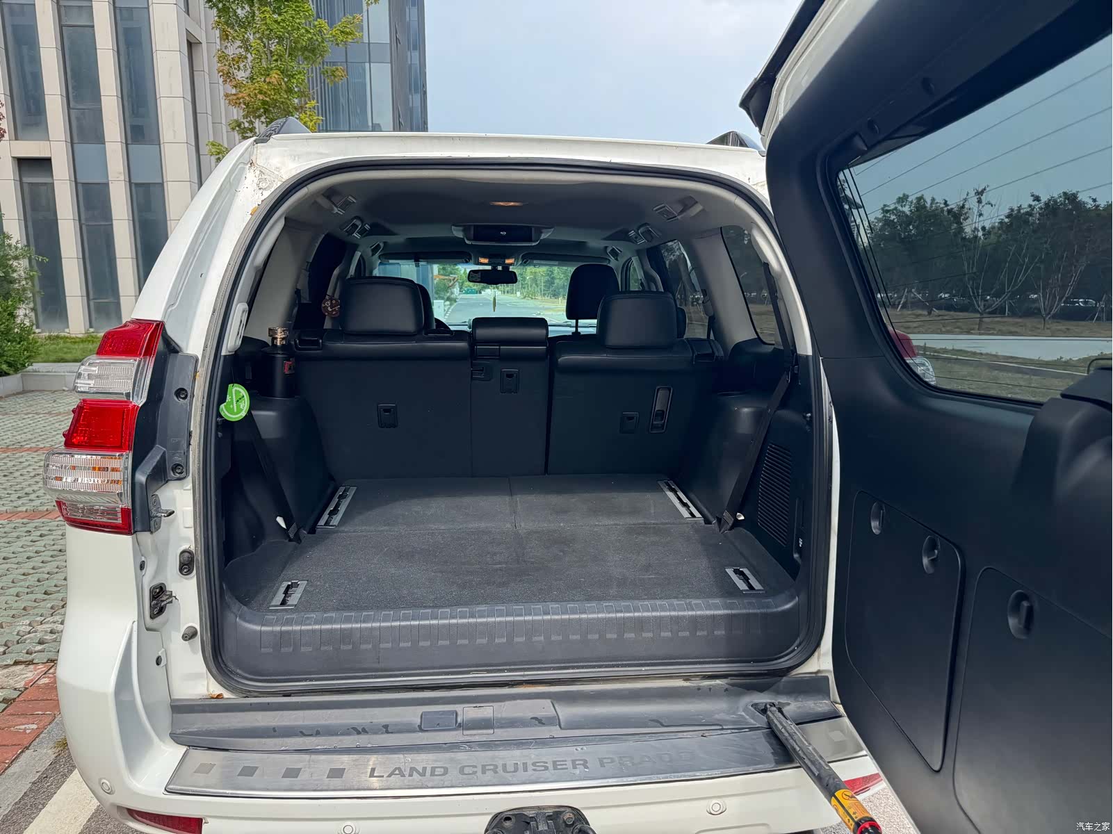 Toyota Prado, 2014 27