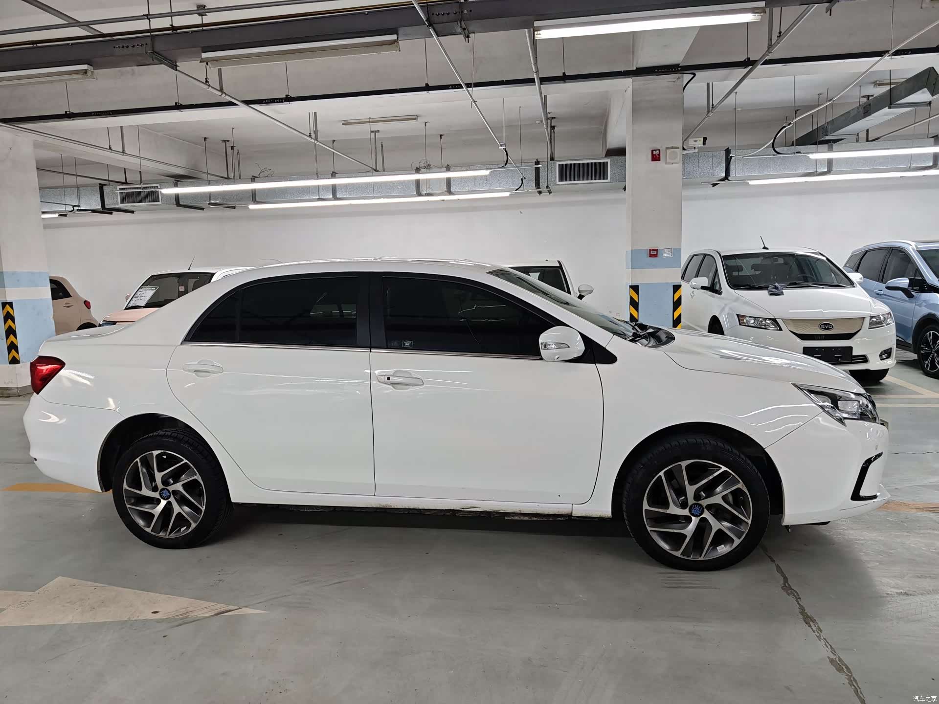 BYD Qin, 2017 4