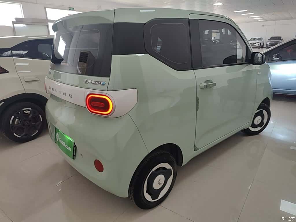 Wuling MINIEV, 2024 7