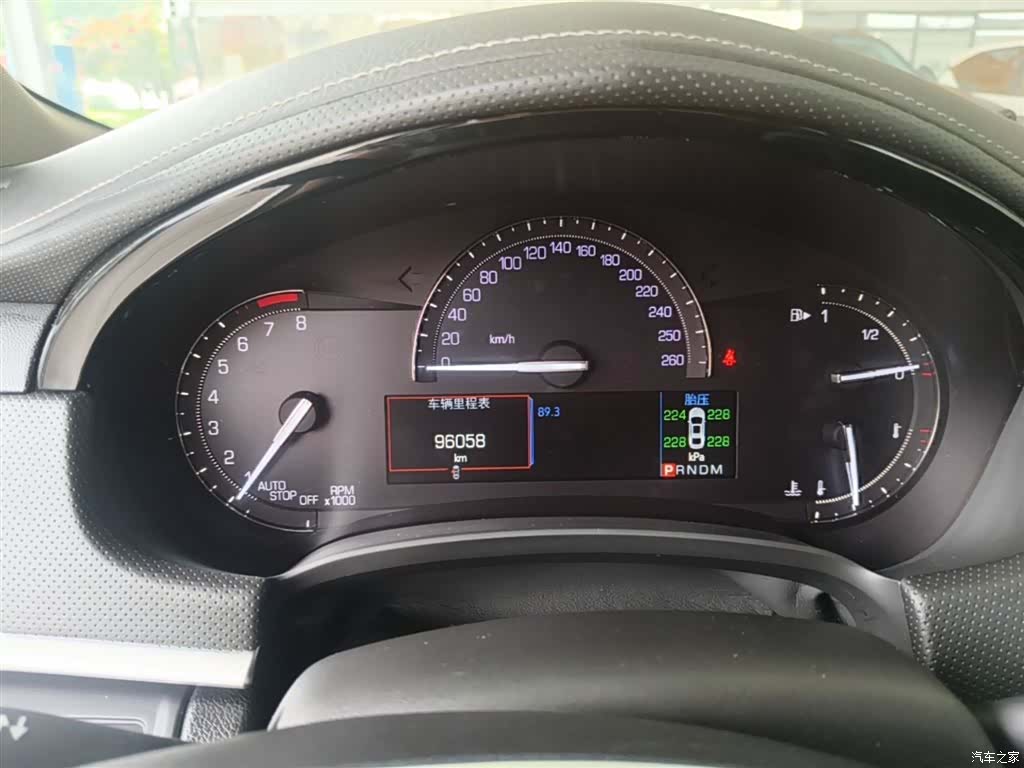 Cadillac XTS, 2020 12