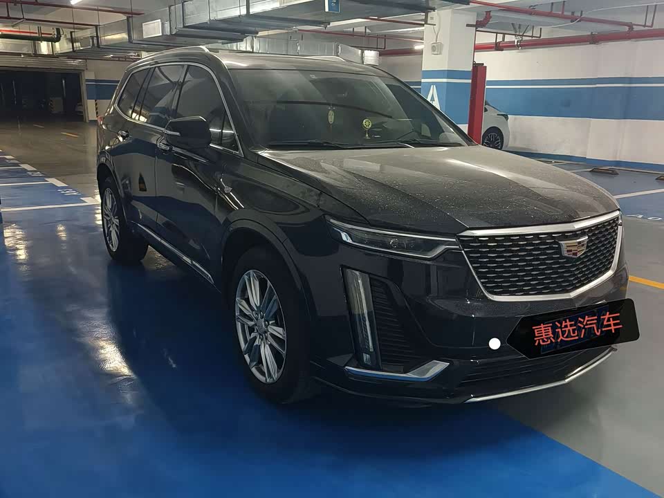 Cadillac XT6